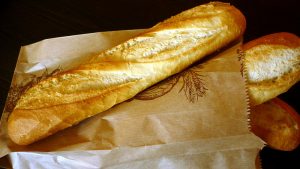 Paper bag baguette no plastic waste