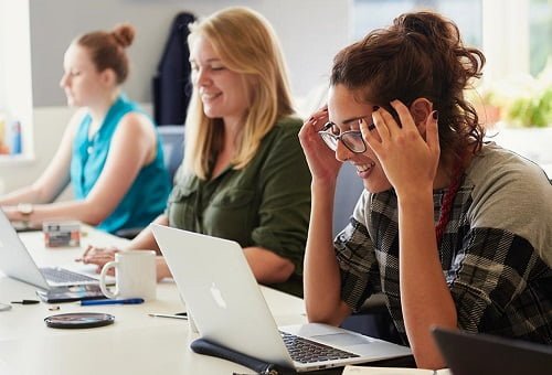 Co-Working Courtesies: Rent a Space in London on the Co-working Scene