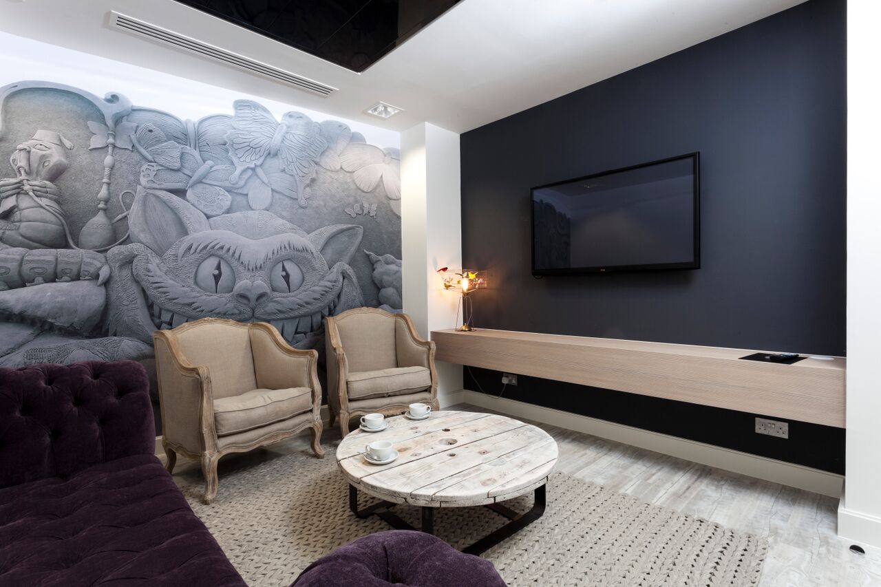 Office Envy: Alice’s Office space in Waterloo Wonderland