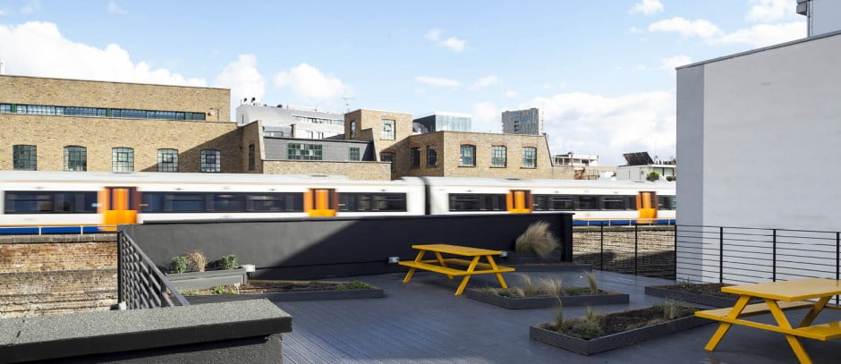 Central London office in Silicon Roundabout roof terrace