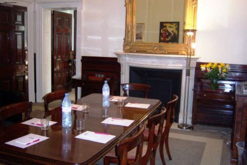 More meeting rooms in City of London office space